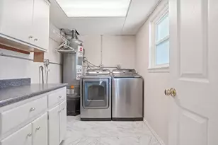 660 Azalea Ct, Plantation, FL 33317 - Photo 19