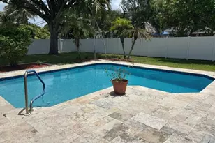 660 Azalea Ct, Plantation, FL 33317 - Photo 5