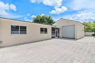 660 Azalea Ct, Plantation, FL 33317 - Photo 23