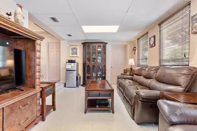 660 Azalea Court, Plantation, FL 33317 - Photo 13