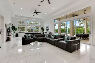 142 Brynhurst Ct, West Palm Beach, FL 33413 - Photo 13