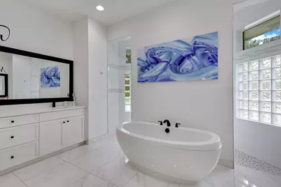 142 Brynhurst Court, West Palm Beach, FL 33413 - Photo 23