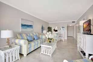 154 Lake Meryl Dr, West Palm Beach, FL 33411 - Photo 5