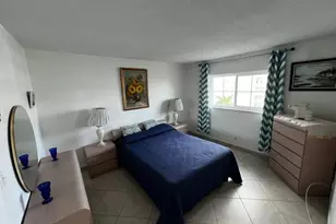 1001 NE 14th Ave, Hallandale Beach, FL 33009 - Photo 37