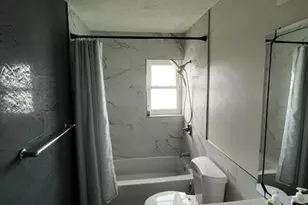 1001 NE 14th Ave, Hallandale Beach, FL 33009 - Photo 27