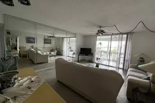 1001 NE 14th Ave, Hallandale Beach, FL 33009 - Photo 5
