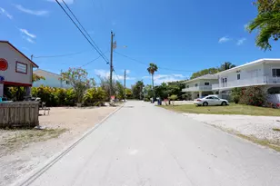 978 Gibraltar Rd, Key Largo, FL 33037 - Photo 23