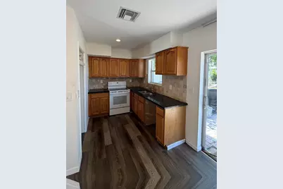 641 SW 14th Court, Deerfield Beach, FL 33441 - Photo 5