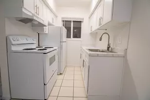 1727 Liberty St, Hollywood, FL 33020 - Photo 3