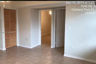 1546 NE 32nd St, Oakland Park, FL 33334 - Photo 11