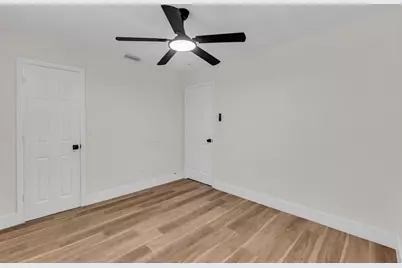 3905 E Woodscape Drive, Miramar, FL 33023 - Photo 19