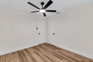 3905 E Woodscape Dr, Miramar, FL 33023 - Photo 17