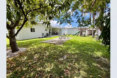 114 SW 57th Court, Miami, FL 33144 - Photo 27