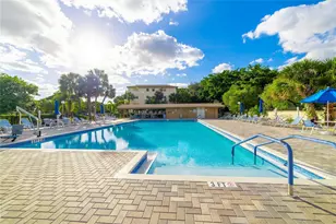 1902 Bermuda Cir, Coconut Creek, FL 33066 - Photo 25