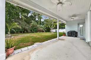 631 NE Muskrat Run, Port Saint Lucie, FL 34983 - Photo 23