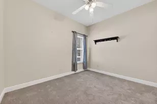 631 NE Muskrat Run, Port Saint Lucie, FL 34983 - Photo 17