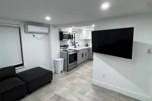 2541 NE 181st St, North Miami Beach, FL 33160 - Photo 7