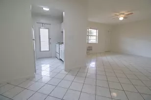 2537 Lincoln St, Hollywood, FL 33020 - Photo 3