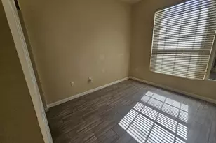 3255 NW 31st Terrace, Oakland Park, FL 33309 - Photo 7
