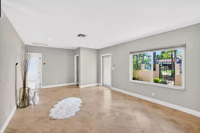 1426 NE 17th Avenue, Fort Lauderdale, FL 33304 - Photo 7