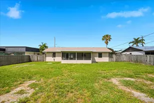 765 SE Floresta Dr, Port Saint Lucie, FL 34983 - Photo 37