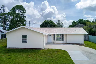 765 SE Floresta Drive, Port Saint Lucie, FL 34983 - Photo 3