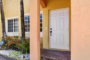 330 SW 2nd Ave, Hallandale Beach, FL 33009 - Photo 5