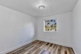 330 SW 2nd Ave, Hallandale Beach, FL 33009 - Photo 27