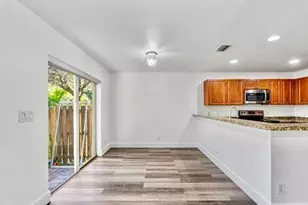 330 SW 2nd Ave, Hallandale Beach, FL 33009 - Photo 13