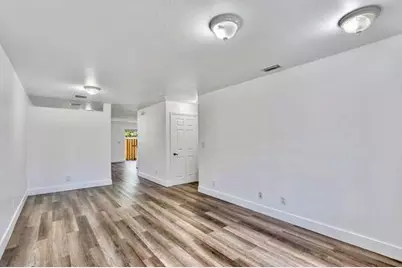 330 SW 2nd Avenue #14, Hallandale Beach, FL 33009 - Photo 9