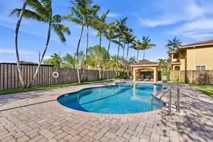 330 SW 2nd Ave, Hallandale Beach, FL 33009 - Photo 37