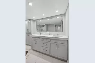 104 Half Moon Circle #D2, Hypoluxo, FL 33462 - Photo 27