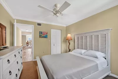 104 Half Moon Circle #D2, Hypoluxo, FL 33462 - Photo 29
