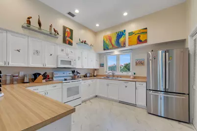 5045 Harmony Circle #209, Vero Beach, FL 32967 - Photo 15