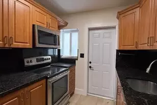 1621-1623 NE 16th Terrace NE, Fort Lauderdale, FL 33305 - Photo 25