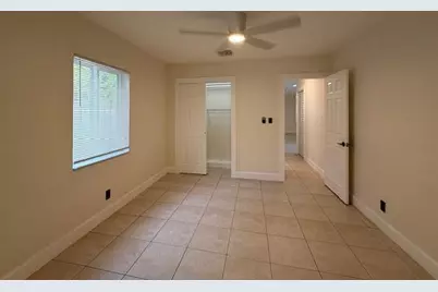 1621-1623 NE 16th Terrace NE, Fort Lauderdale, FL 33305 - Photo 19
