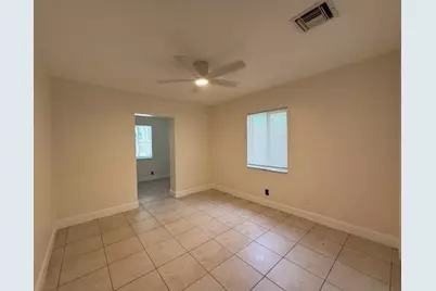 1621-1623 NE 16th Terrace NE, Fort Lauderdale, FL 33305 - Photo 15