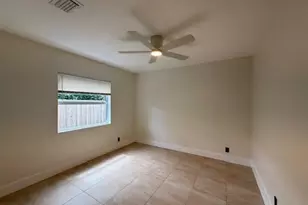 1621-1623 NE 16th Terrace NE, Fort Lauderdale, FL 33305 - Photo 35