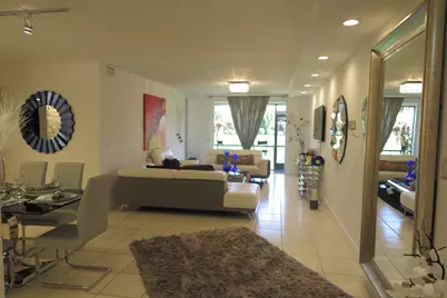 7875 La Mirada Drive, Boca Raton, FL 33433 - Photo 5