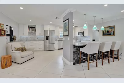 1916 NE 24th Street, Wilton Manors, FL 33305 - Photo 19