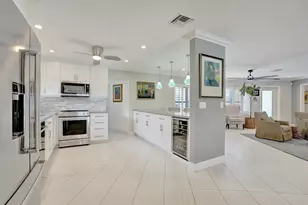 1916 NE 24th St, Wilton Manors, FL 33305 - Photo 13
