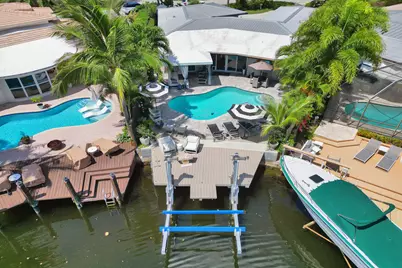 1916 NE 24th Street, Wilton Manors, FL 33305 - Photo 45