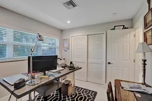 1916 NE 24th St, Wilton Manors, FL 33305 - Photo 37