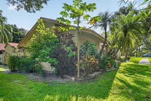 2808 S Carambola Cir Circle S, Coconut Creek, FL 33066 - Photo 29