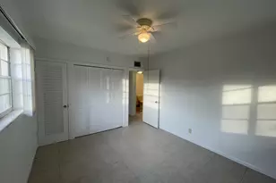 109 Salisbury E, West Palm Beach, FL 33417 - Photo 13