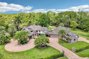14900 Stirrup Ln, Wellington, FL 33414 - Photo 93