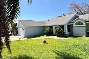 233 SW Chapman Ave, Port Saint Lucie, FL 34984 - Photo 5