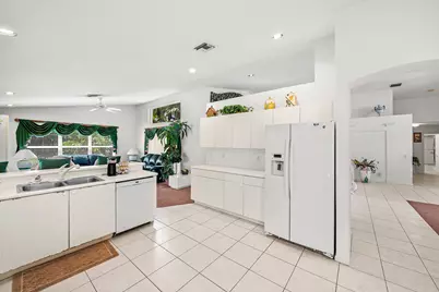 11631 Puerto Boulevard, Boynton Beach, FL 33437 - Photo 17