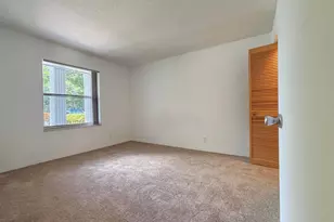 9013 NW 38th Dr, Coral Springs, FL 33065 - Photo 5