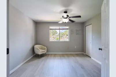 13201 Glenmoor Drive, West Palm Beach, FL 33409 - Photo 11